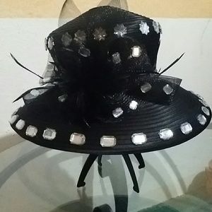 Black Hat (Church/Derby)